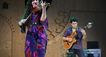 KONCERT NA FOLKOWĄ NUTĘ – Barbora Botošová Band & Agata Siemaszko
